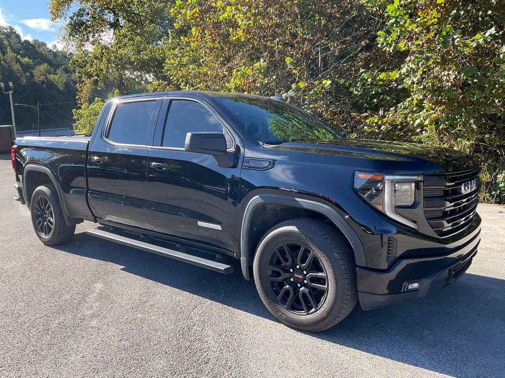 Used 2024 GMC Sierra 1500 Elevation AWD/4WD image 7