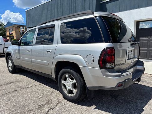Used 2004 Chevrolet TrailBlazer 4WD w/ LT Package 1 image 9