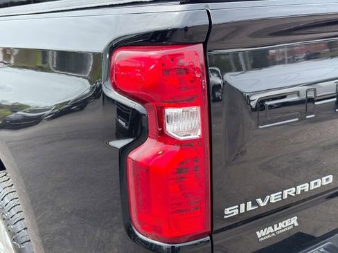 Used 2019 Chevrolet Silverado 1500 LT w/ All-Star Edition image 12