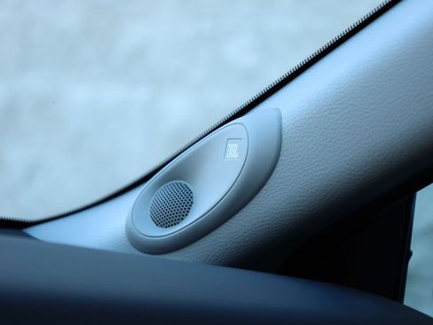 Used 2023 Toyota Camry XLE image 14