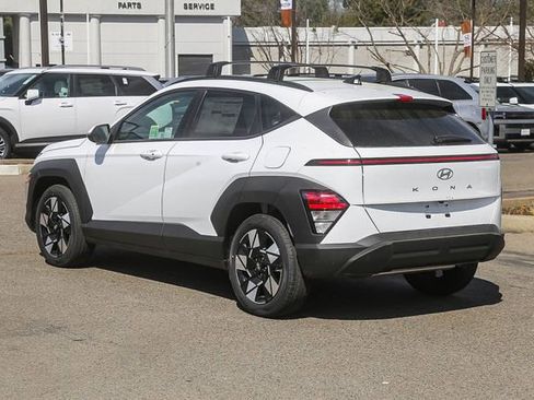 New 2025 Hyundai Kona SEL image 2