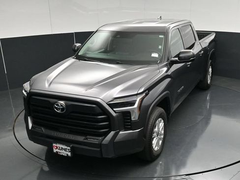 Used 2022 Toyota Tundra SR5 AWD/4WD image 50