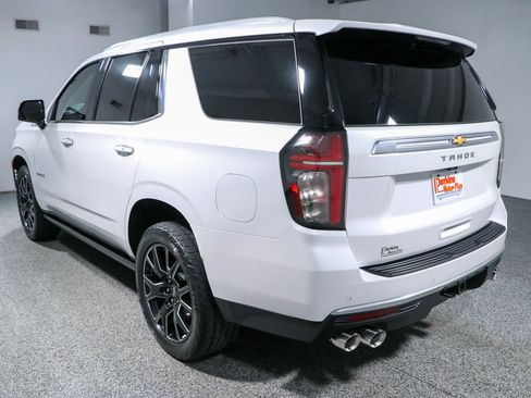 Used 2023 Chevrolet Tahoe High Country AWD/4WD image 9