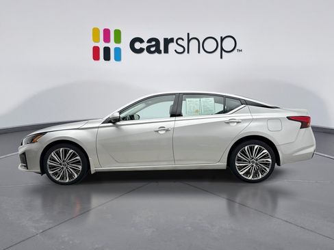 Used 2023 Nissan Altima 2.5 SL AWD/4WD image 2