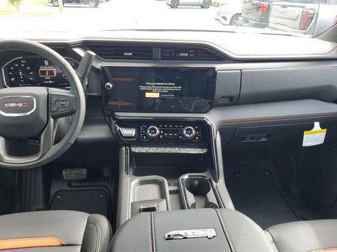 New 2026 GMC Sierra 2500 AT4 w/ AT4 Premium Plus Package image 15