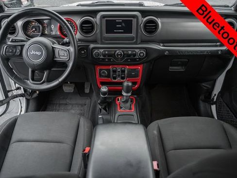 Used 2021 Jeep Wrangler Unlimited Sport AWD/4WD image 3
