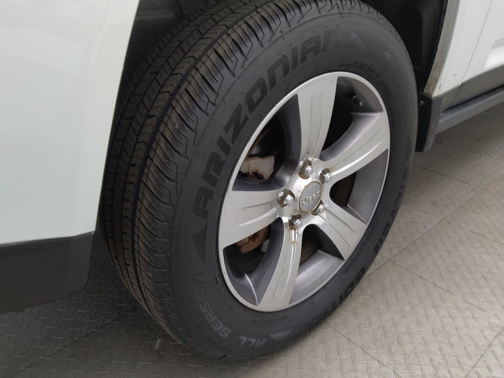 Used 2016 Jeep Compass High Altitude AWD/4WD image 31