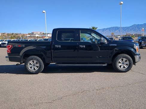 Used 2018 Ford F150 XLT image 2