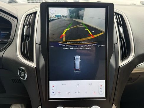 Certified 2022 Ford Edge SEL w/ Convenience Package image 16