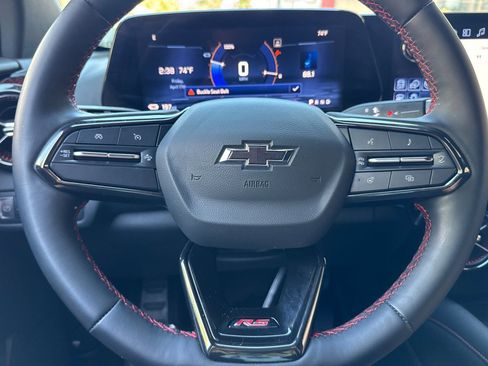 Used 2024 Chevrolet Blazer EV RS image 33