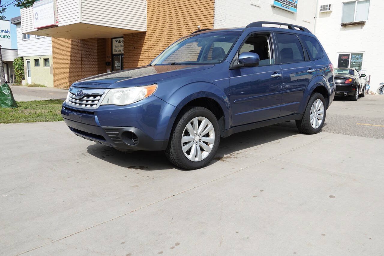 Used 2012 Subaru Forester 2.5X Premium AWD/4WD image 2