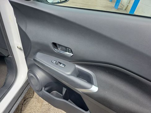 Used 2024 Nissan Kicks SV image 21