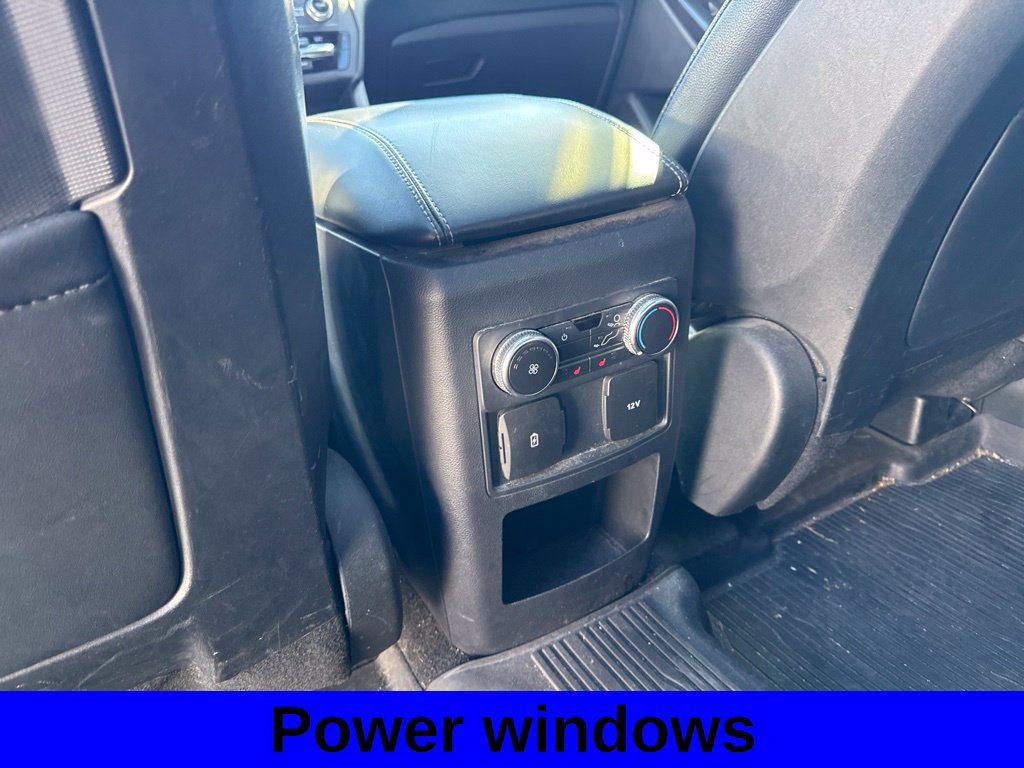 Used 2020 Ford Explorer XLT w/ Equipment Group 202A AWD/4WD image 7