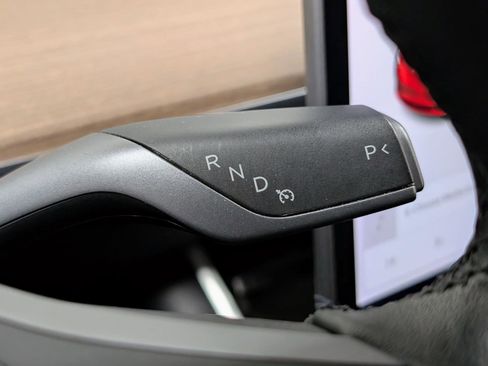 Used 2020 Tesla Model 3 Performance image 26