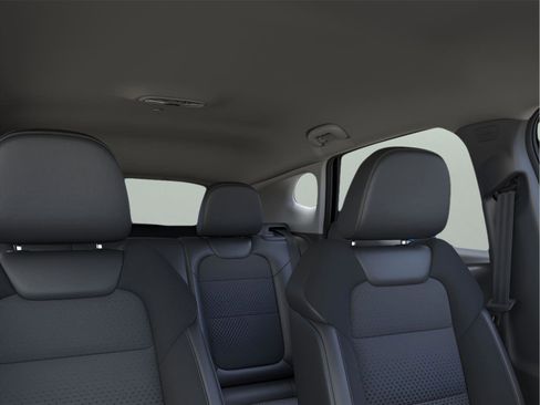 New 2026 Chevrolet Trax LT FWD image 18