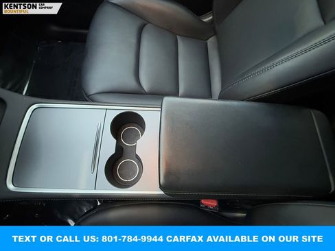 Used 2022 Tesla Model Y Performance image 22