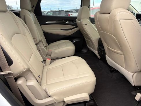 Used 2019 Buick Enclave Premium w/ Experience Buick Package AWD/4WD image 28