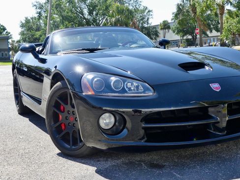 Used 2004 Dodge Viper SRT-10 image 91
