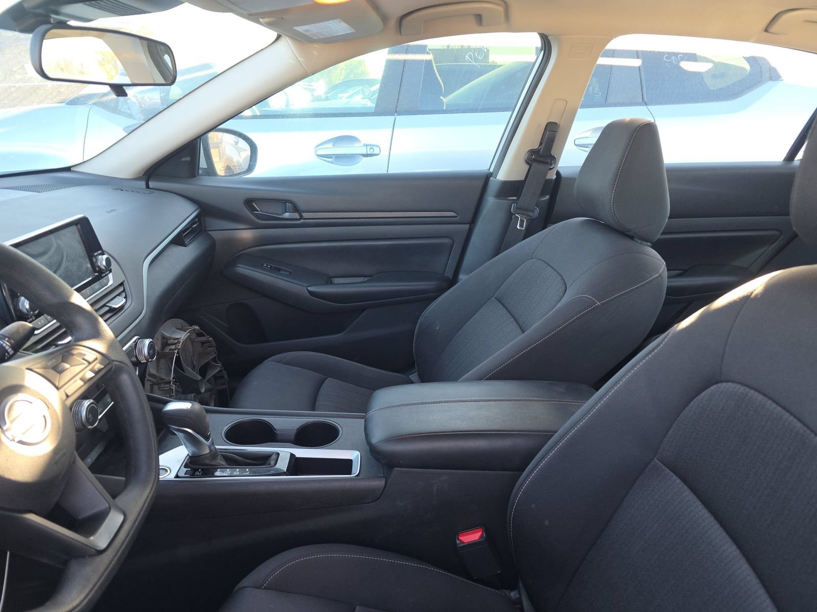 Used 2023 Nissan Altima 2.5 S FWD image 3