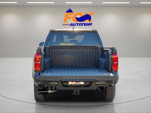 Used 2026 Toyota Tacoma SR5 RWD image 12