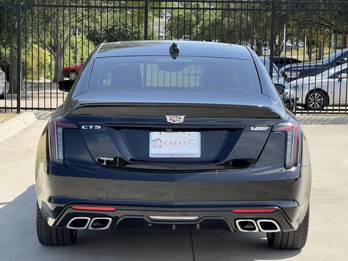Used 2023 Cadillac CT5 V w/ Platinum Package AWD/4WD image 4