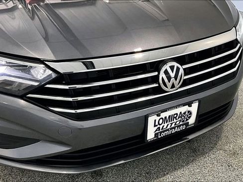 Used 2019 Volkswagen Jetta SE FWD image 38