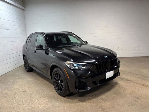 Used 2023 BMW X5 xDrive40i w/ M Sport Package image 4