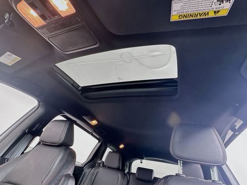 Used 2024 Honda Odyssey Sport image 14