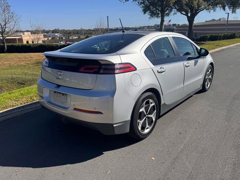 Used 2014 Chevrolet Volt w/ Enhanced Safety Package 1 image 35