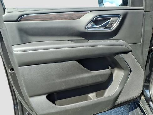 Used 2023 Chevrolet Tahoe LS AWD/4WD image 18