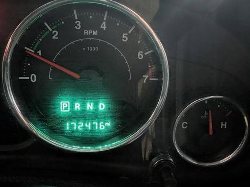 Used 2015 Jeep Wrangler Unlimited Sport image 19