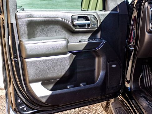 Used 2022 GMC Sierra 1500 AT4 w/ AT4 Premium Package image 24