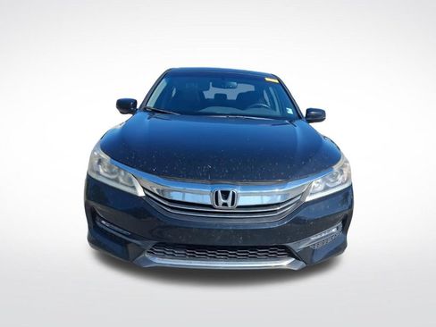 Used 2017 Honda Accord EX-L image 2