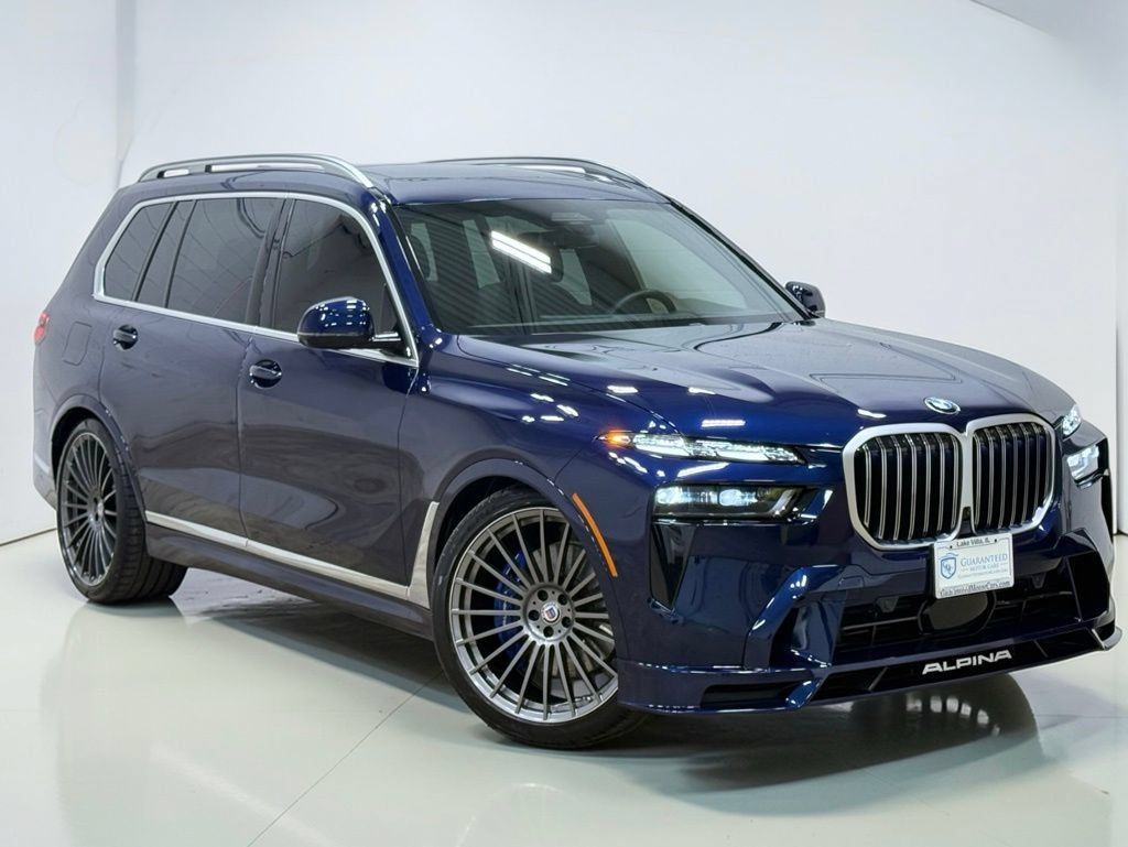 Used 2025 BMW ALPINA XB7 AWD/4WD image 4