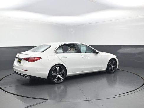 Used 2024 Mercedes-Benz C 300 Sedan image 8