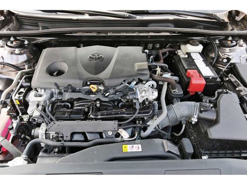 Used 2024 Toyota Camry LE image 29