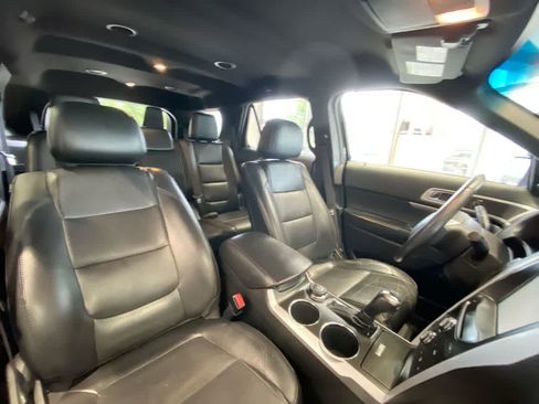 Used 2012 Ford Explorer XLT AWD/4WD image 26