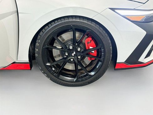 Used 2025 Hyundai Elantra N FWD image 37