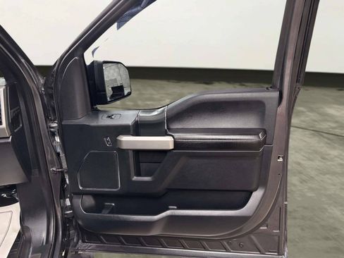 Used 2019 Ford F150 Lariat AWD/4WD image 20