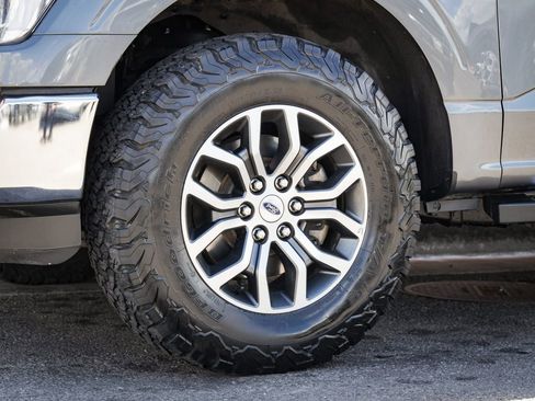 Used 2022 Ford F150 Lariat AWD/4WD image 11
