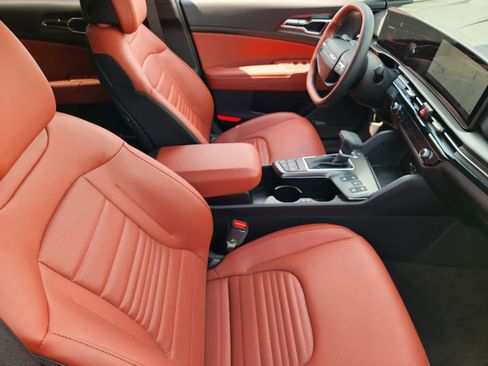 New 2026 Kia Sportage SX image 11