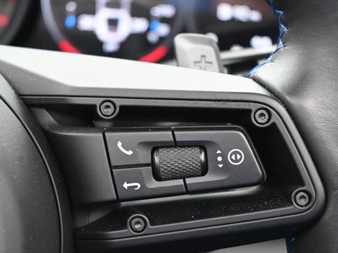 Certified 2022 Porsche 911 Targa 4S AWD/4WD image 25