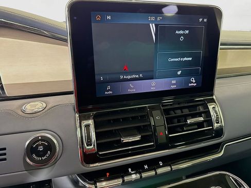 Used 2021 Lincoln Navigator L Black Label w/ Special Edition Package image 20