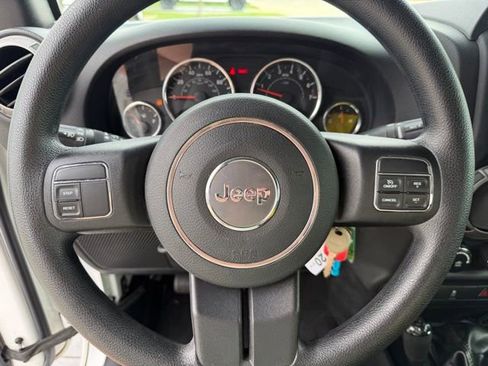 Used 2016 Jeep Wrangler Unlimited Sport AWD/4WD image 12