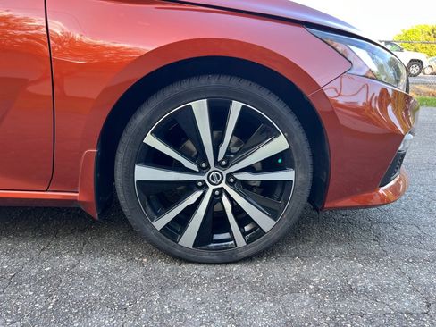 Used 2021 Nissan Altima 2.5 SR FWD image 28