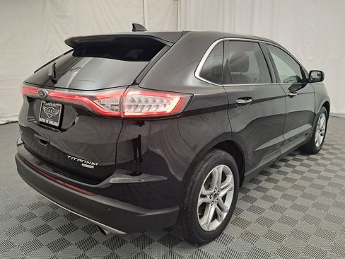 Used 2017 Ford Edge Titanium image 4