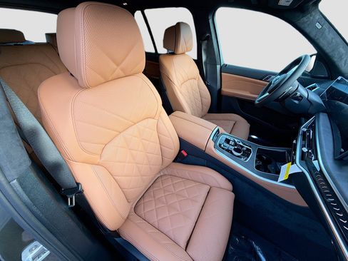 New 2026 BMW X5 xDrive50e w/ Executive Package image 14