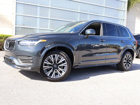 Used 2022 Volvo XC90 T6 Momentum w/ Advanced Package image 1
