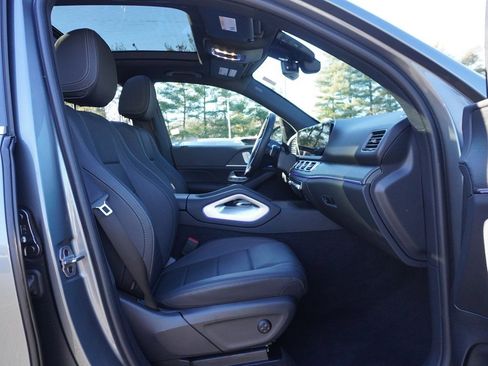 Used 2025 Mercedes-Benz GLE 450e GLE 450e image 36