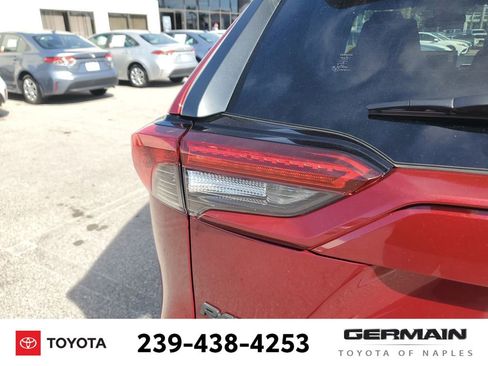 Certified 2022 Toyota RAV4 XLE image 15